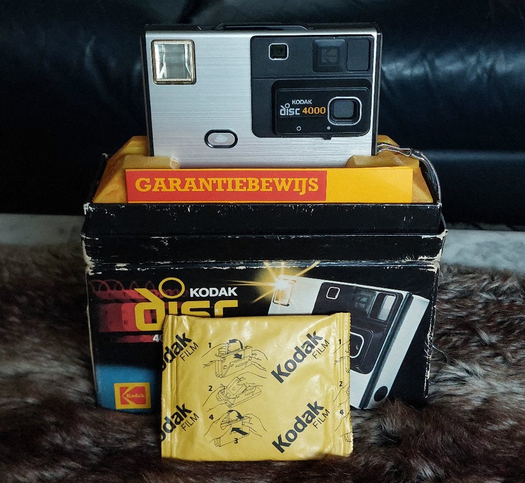 KODAK DISC 400 CAMERA + 1 x DISC ( VINTAGE 1983 as is ), Audio, Tv en Foto, Ophalen of Verzenden, Compact, Kodak