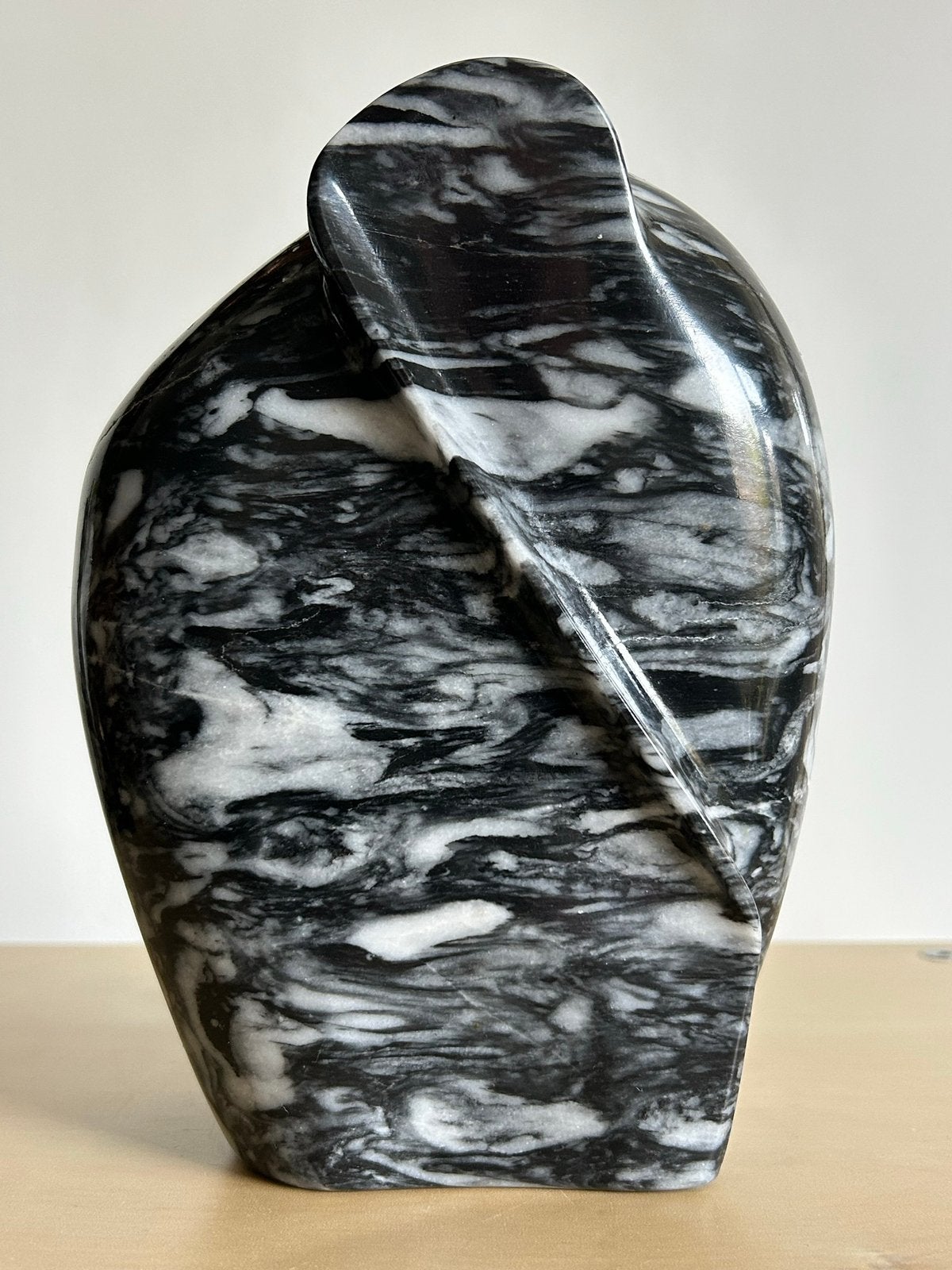 Abstract organisch olifant sculptuur beeld marmer 3 kilo, Antiek en Kunst, Verzenden, Zoogdier, Steen of Keramiek, Beeld