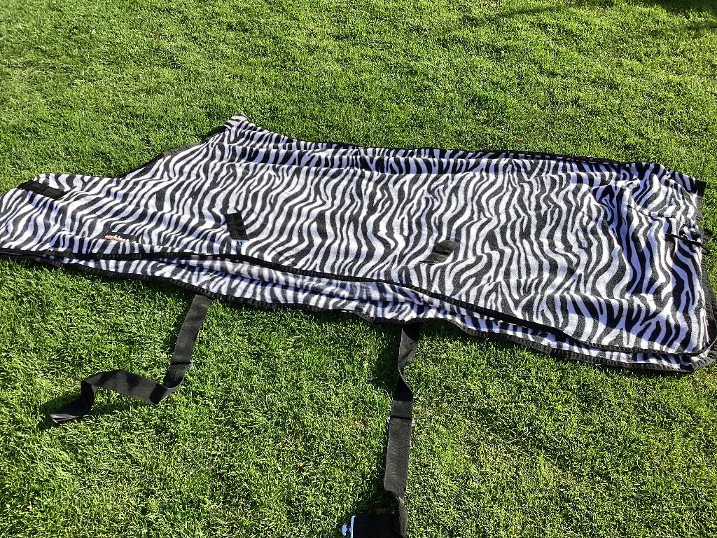 Fleece deken paard full 215, V-sluiting, Zweetdeken, Zo goed als nieuw, Epplejeck
