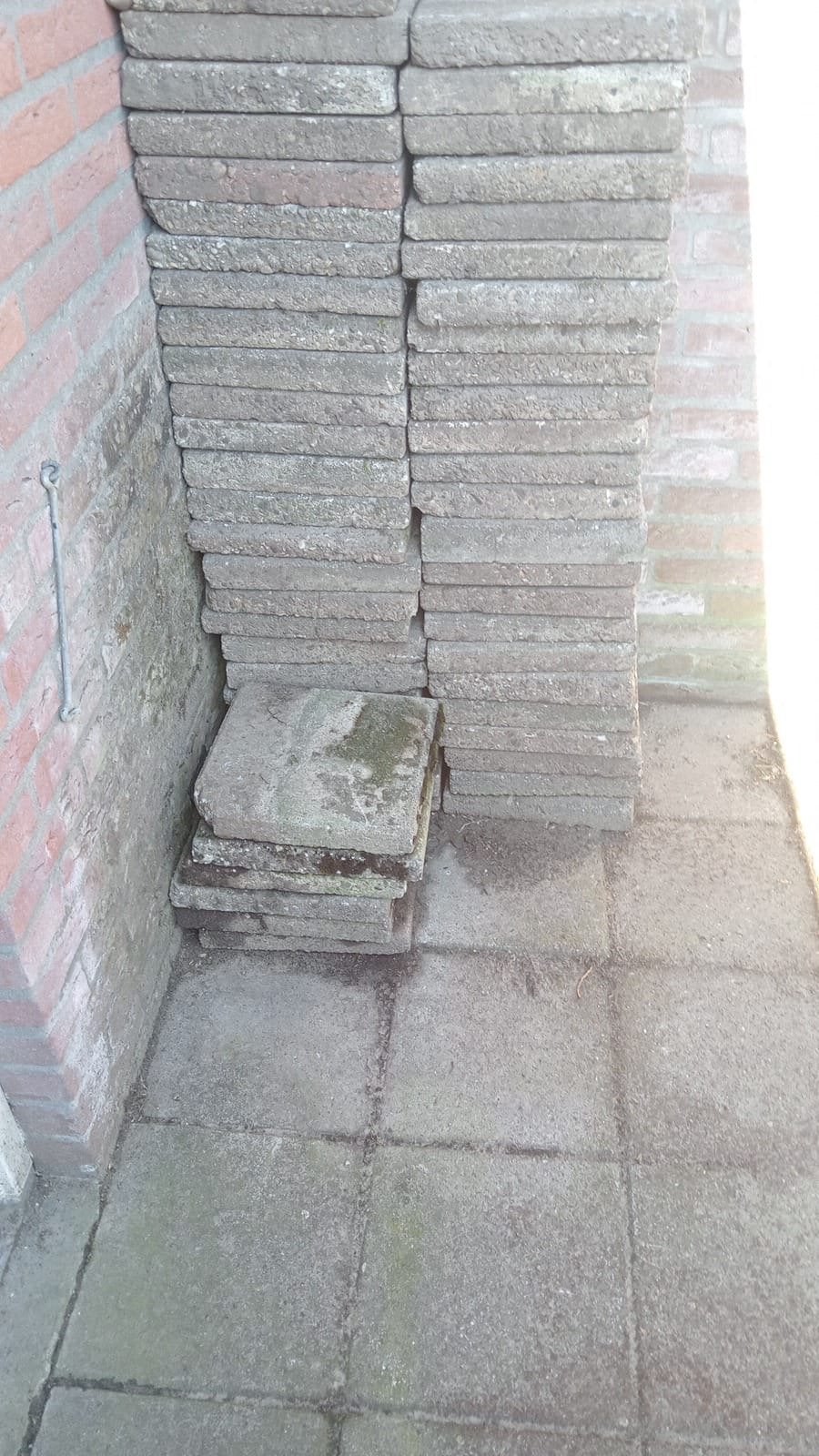 54 gratis tegels ophalen in Almelo, Ophalen, Overige materialen, Gebruikt, 5 tot 10 m²