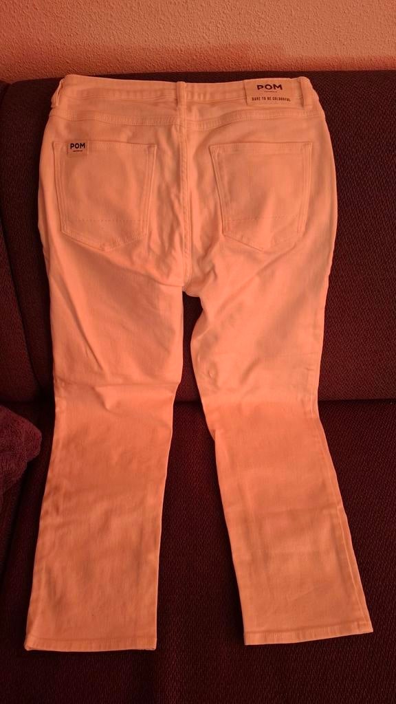 Pom Amsterdam witte jeans maat M, Wit, Ophalen of Verzenden, Zo goed als nieuw, W30 - W32 (confectie 38/40)