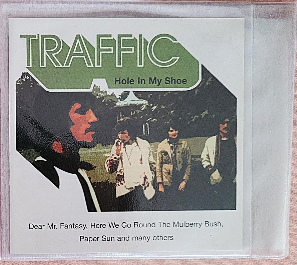 CD traffic  Hole in my shoe   17 tracks, Ophalen of Verzenden, Zo goed als nieuw