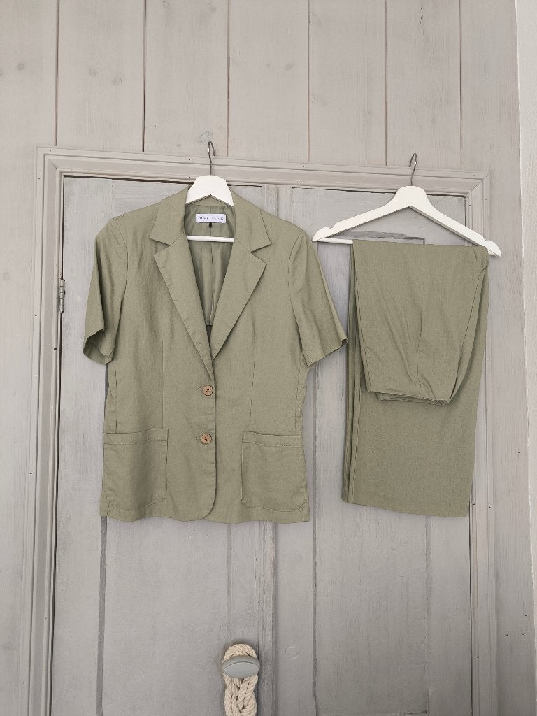 Lefties linnen pak met korte mouwen - maat L, Kleding | Dames, Maat 42/44 (L), Ophalen of Verzenden, Zo goed als nieuw, Lang