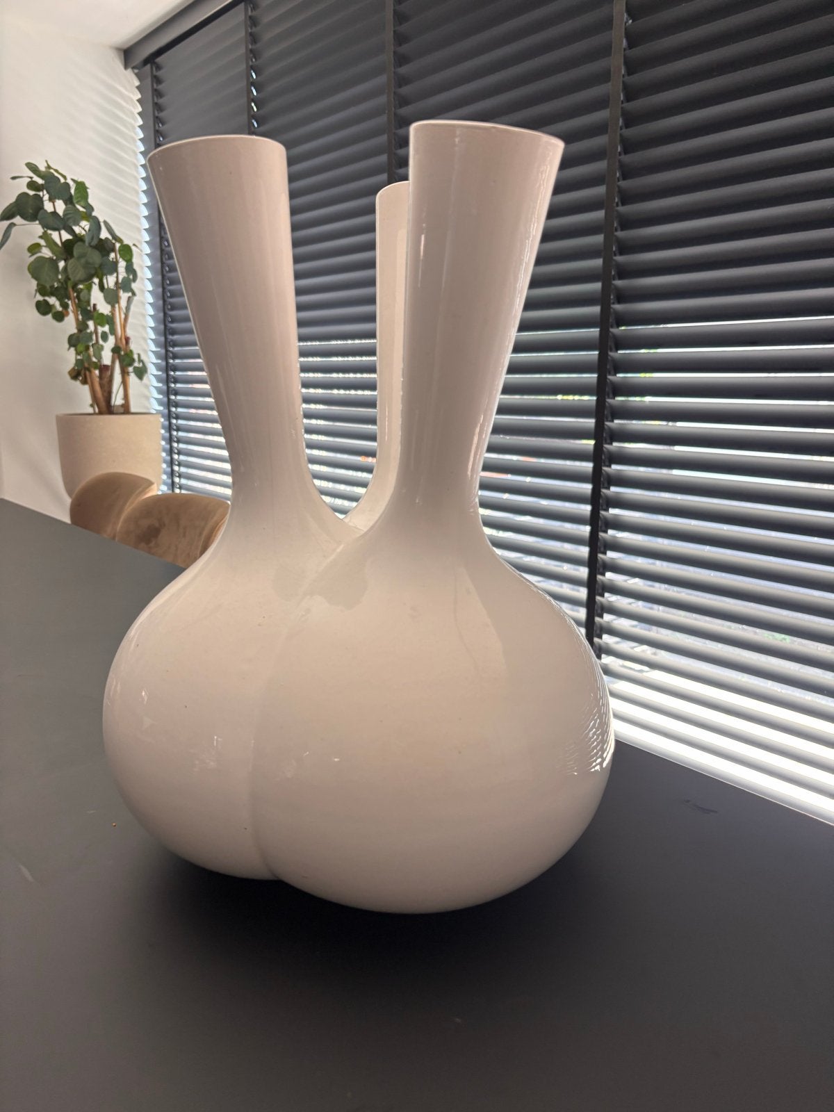 Cor Unum MaMa Vaas - Wit Keramiek Design, Ophalen