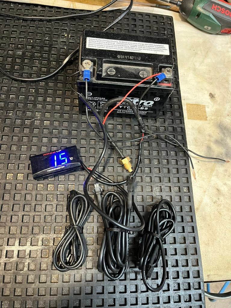 Koso temperatuurmeter scooter motor, Ophalen of Verzenden, Zo goed als nieuw, Blok