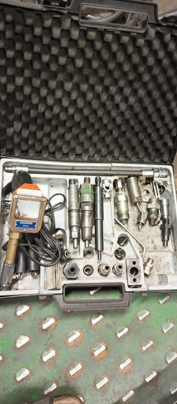 Motometer compressietester set in koffer, Auto diversen, Autogereedschap, Ophalen of Verzenden, Gebruikt