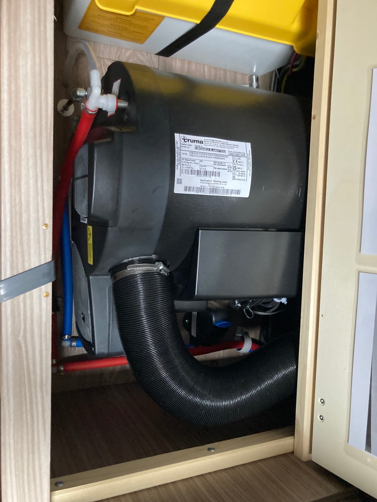 Truma combi 4 boiler  bj 2023/2024 als nieuw!, Ophalen of Verzenden, Zo goed als nieuw