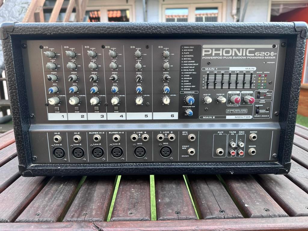 Phonic Powerpod 620 Plus Powered Mixer, Ophalen, Zo goed als nieuw, Minder dan 50 watt