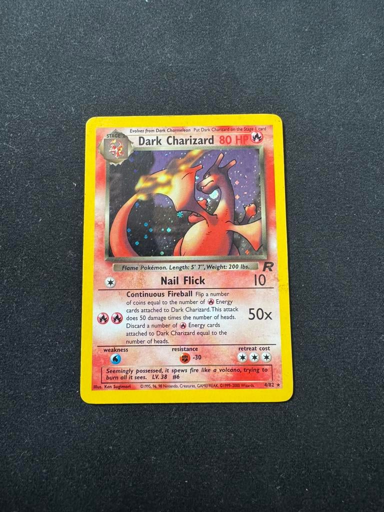 Dark charizard 4/82, Hobby en Vrije tijd, Verzamelkaartspellen | Pokémon, Ophalen of Verzenden, Zo goed als nieuw