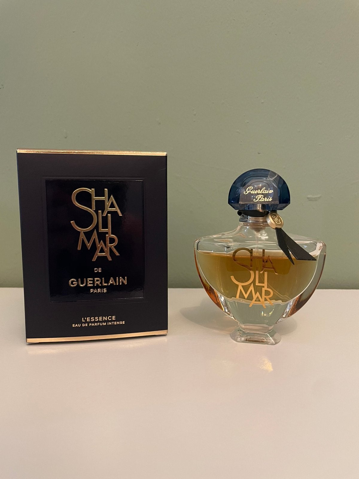 Shalimar L’essence Parfum, Ophalen of Verzenden, Gebruikt, Overige typen