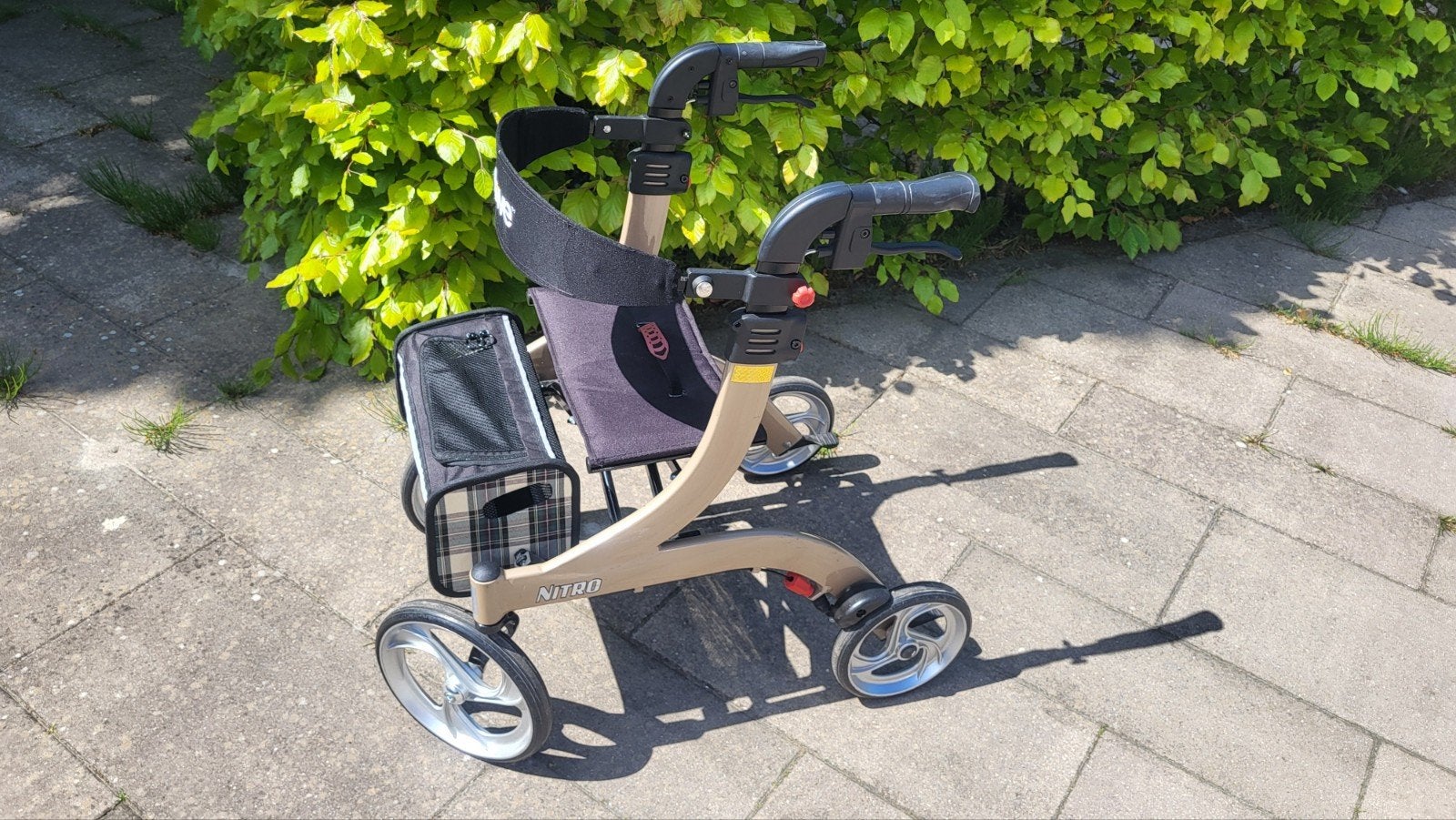 Rollator Nitro champagnekleur maat S, Diversen, Ophalen, Zo goed als nieuw