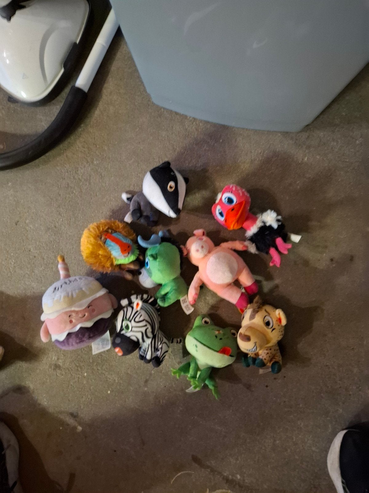 Gratis knuffels - Diverse dieren en figuren, Gebruikt, Overige typen, Ophalen of Verzenden, Meerkleurig