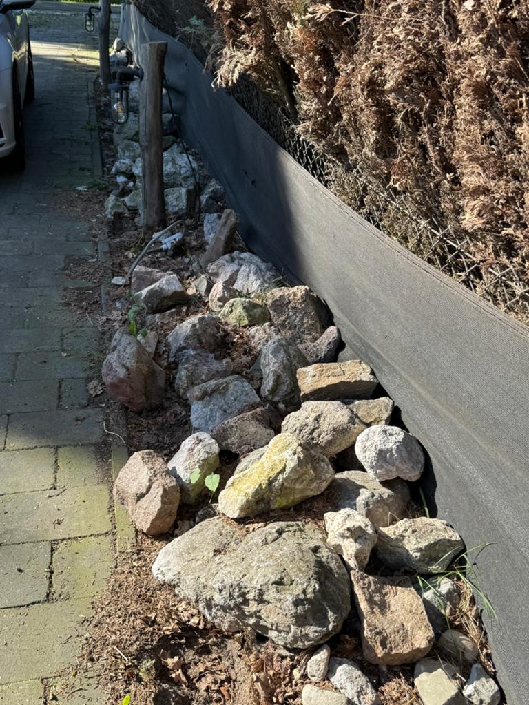 Verschillende maten stenen/keien gratis af te halen, Tuin en Terras, Grind, Keien en Split, Ophalen, Gebruikt, Grijs, Kei
