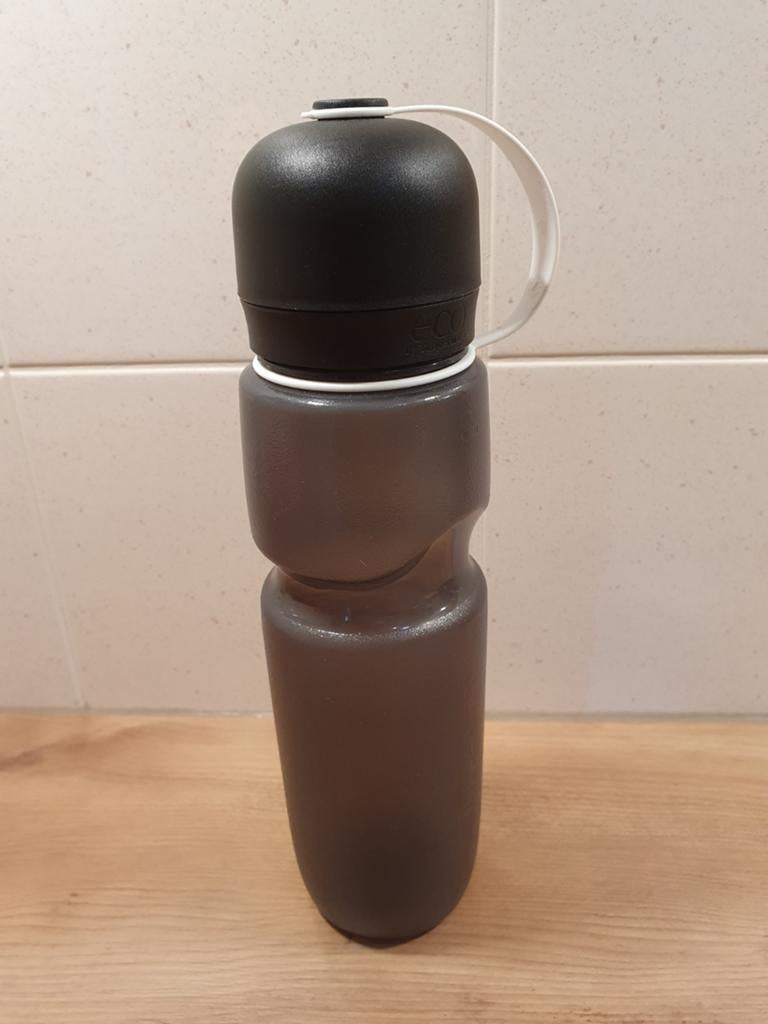 Sportfles Tupperware nieuw 750 ml, Huis en Inrichting, Keuken | Tupperware, Ophalen of Verzenden, Nieuw, Overige typen