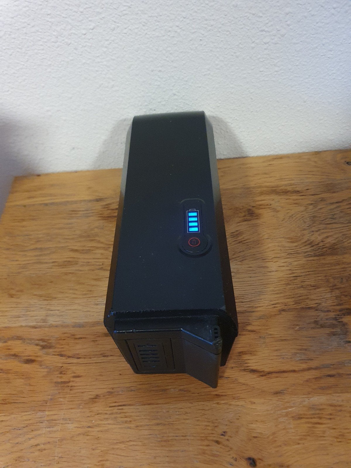 Joycube BN21-S 36v 13Ah e-bike accu, met Emotion oplader, Fietsen en Brommers, Gebruikt