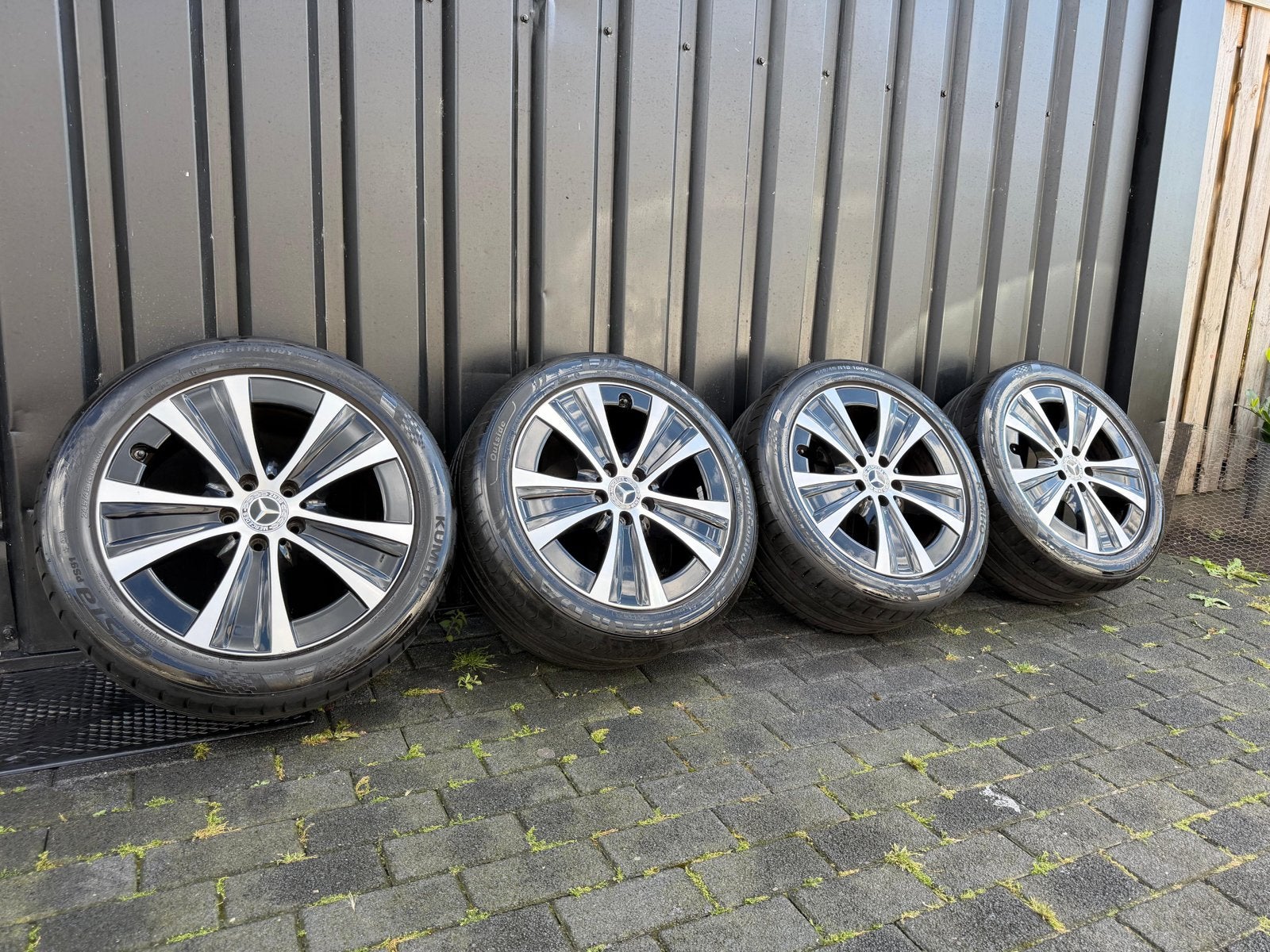 Mercedes-Benz 18 inch velgen met Kumho zomerbanden, 18 inch, Banden en Velgen, Ophalen of Verzenden, Personenwagen