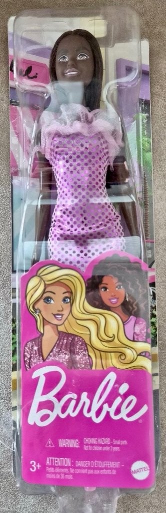 Barbie met donkere huidskleur van Mattel - nieuw!, Verzamelen, Ophalen of Verzenden, Nieuw, Pop
