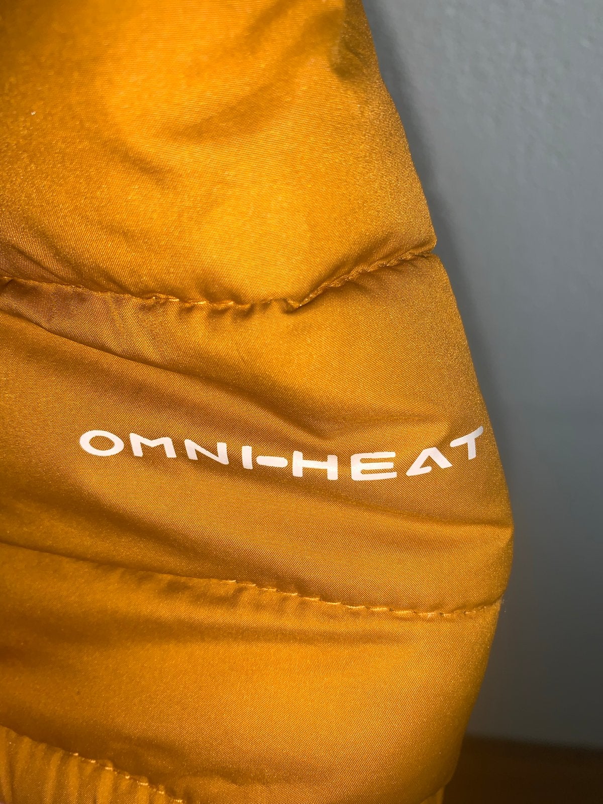 Columbia Omni-Heat Jas - Geel/Zwart - Maat L, Kleding | Heren, Ophalen of Verzenden, Zo goed als nieuw, Maat 52/54 (L), Geel