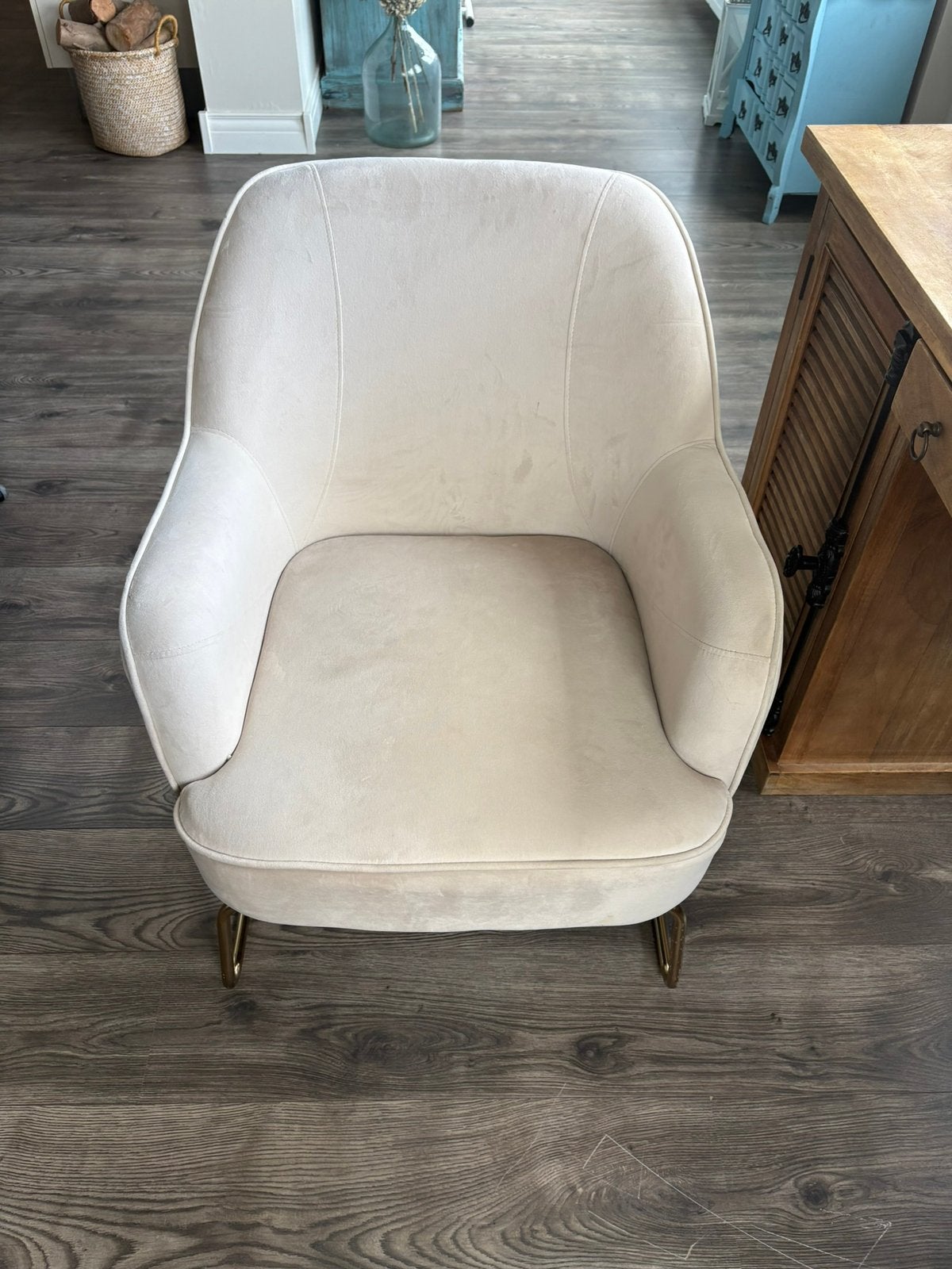 Stoel beige met gouden poten, Ophalen of Verzenden, Zo goed als nieuw, Eenpersoons, Minder dan 150 cm
