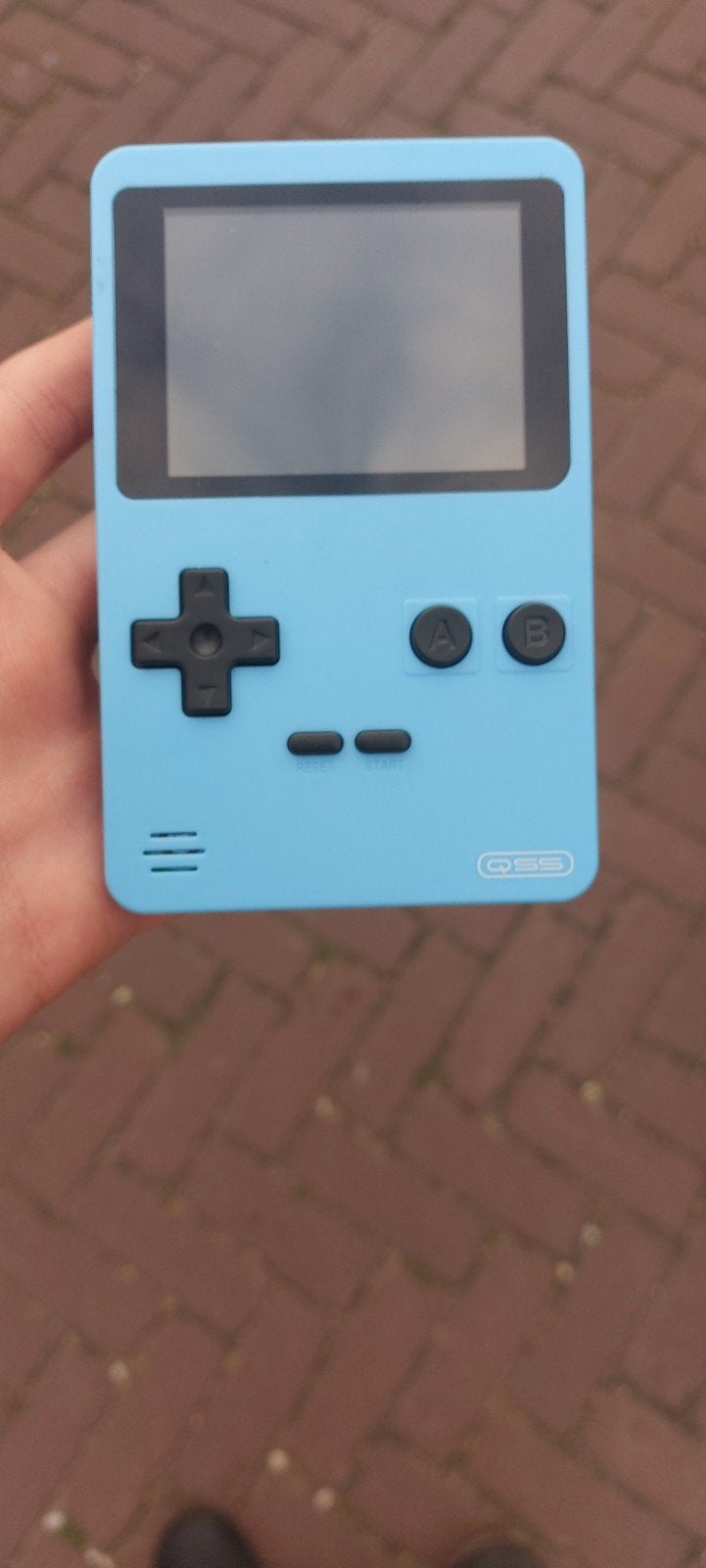 Draagbare Retro Gaming Console - QSS, Ophalen of Verzenden, Overige merken, Zo goed als nieuw