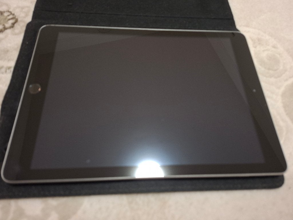 Apple iPad 5e Generatie, Computers en Software, Apple iPad, Zo goed als nieuw, 128 GB, Wi-Fi