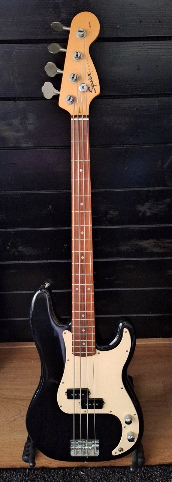 Squier Affinity P-Bass 1997, Muziek en Instrumenten, Snaarinstrumenten | Gitaren | Bas, Zo goed als nieuw, Elektrisch, Ophalen of Verzenden