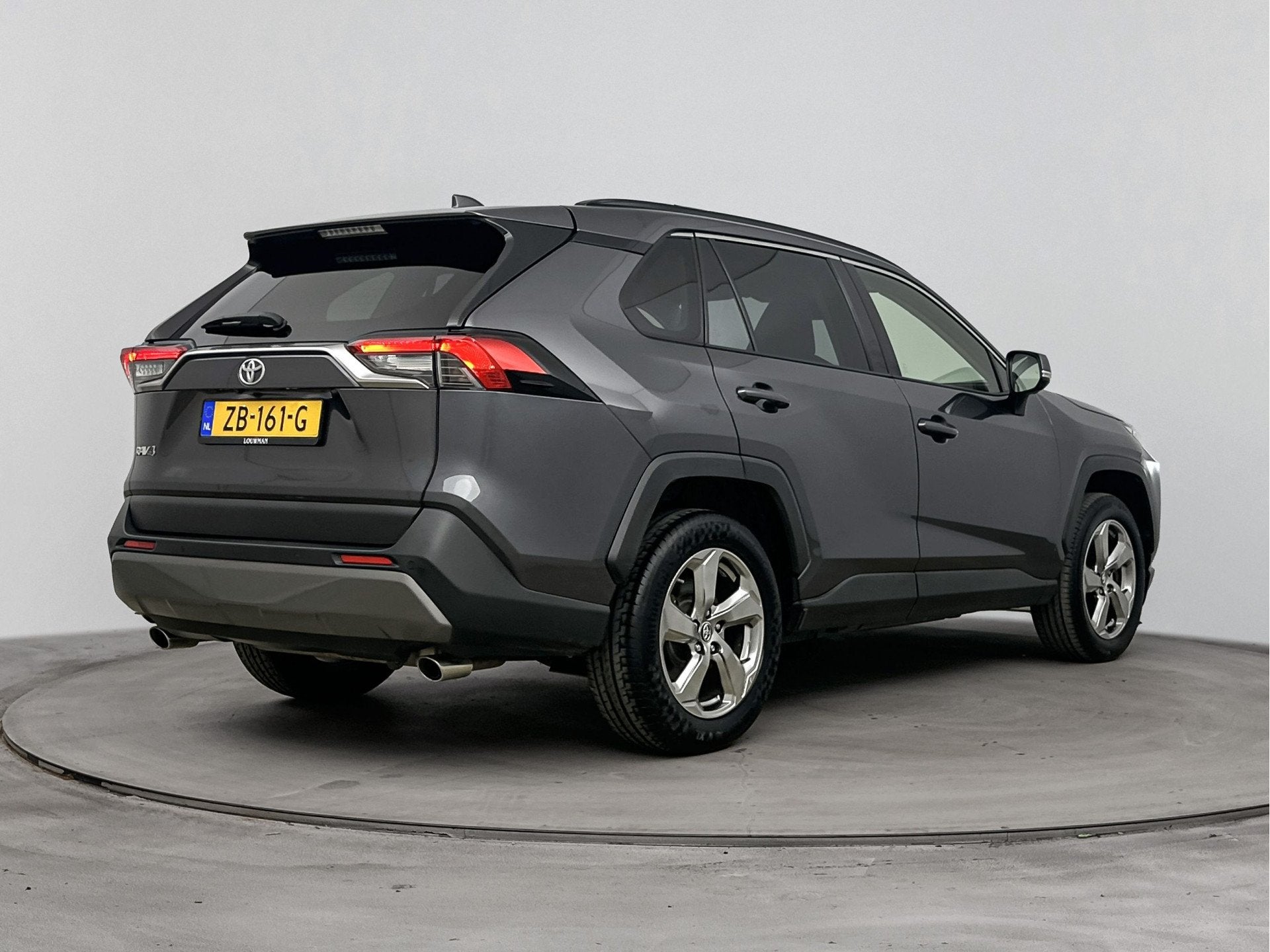 Toyota RAV4 2.0 VVT-iE 175 PK First Edition Automaat | Dodeh, 12 maanden, Stof, Gebruikt, Euro 6