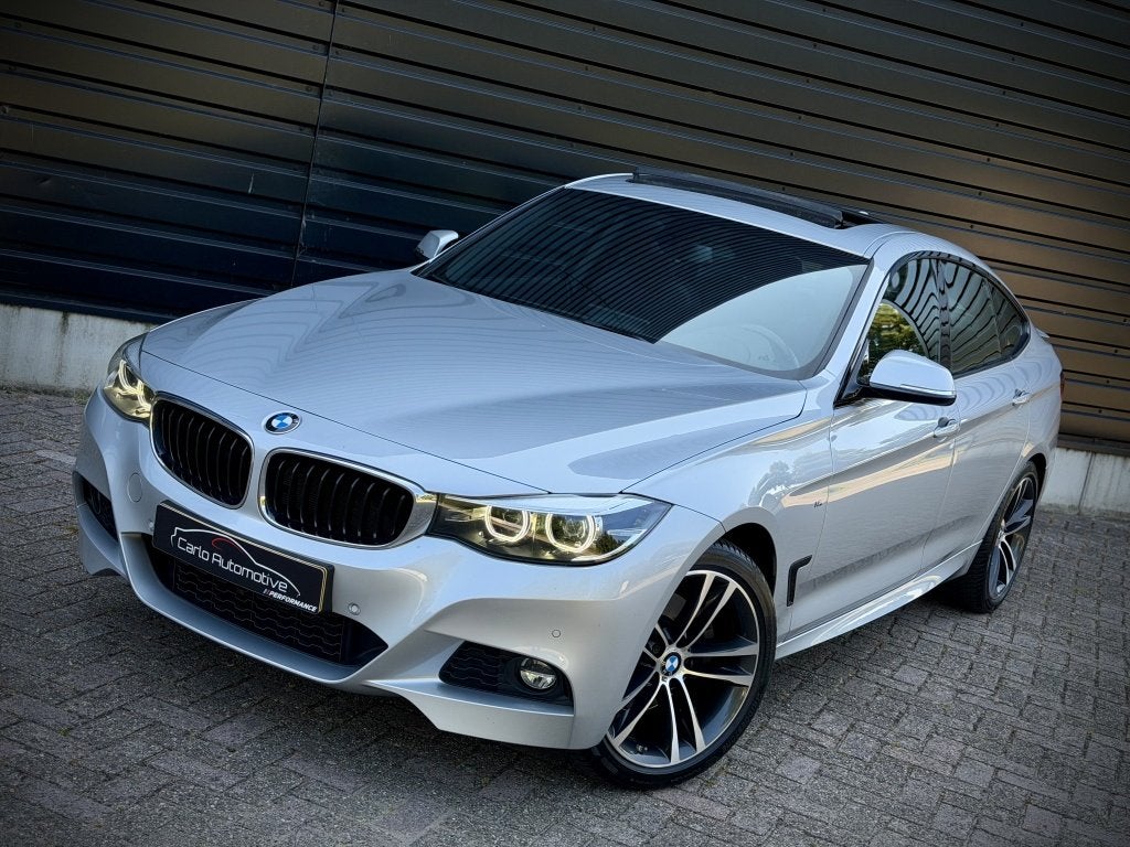 BMW 3-serie Gran Turismo 330i xDrive M-SPORT PANO|H/K|KEYLES, Auto's, BMW, Euro 6, 4 cilinders, 252 pk, Origineel Nederlands