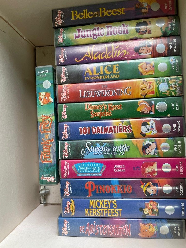Disney videobanden, Nederlands ondertiteld, Gebruikt, Tekenfilm, Alle leeftijden