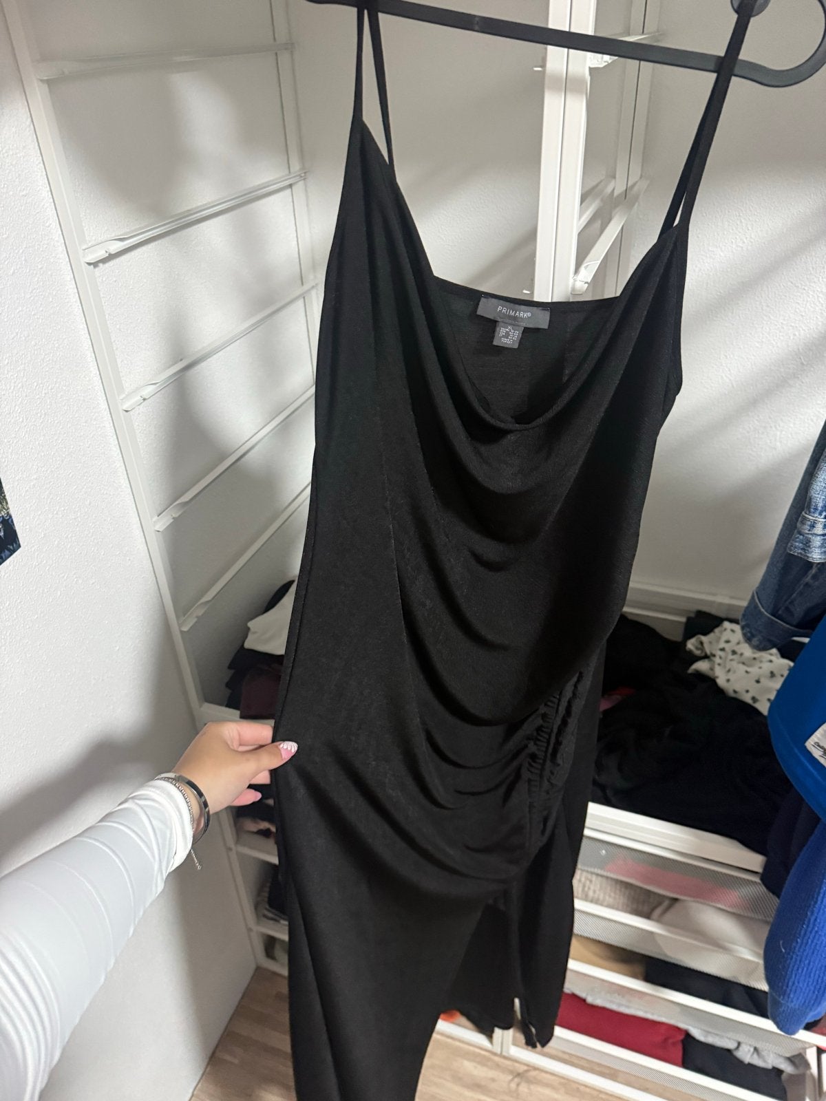 Zwarte Primark jurk met spaghettibandjes en ruches, Zwart, Maat 46/48 (XL) of groter, Ophalen of Verzenden, Zo goed als nieuw