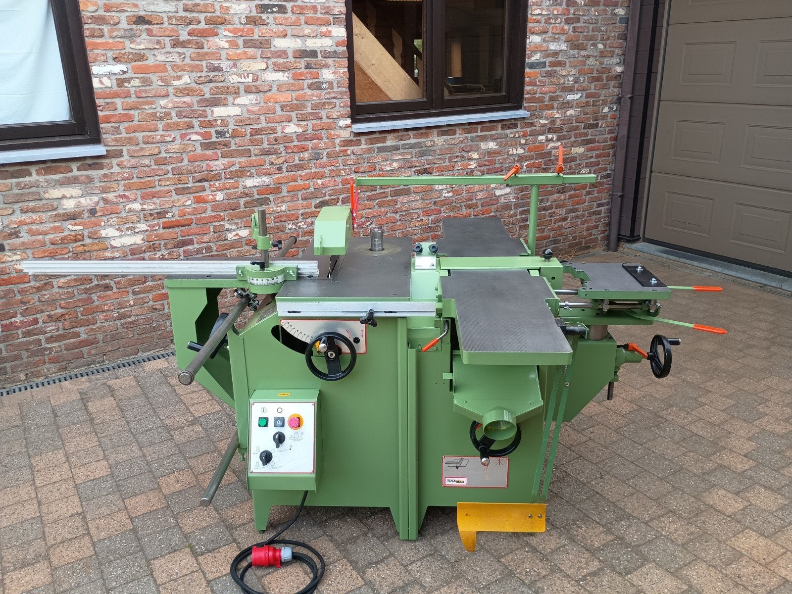 Toolmax K26, Ophalen