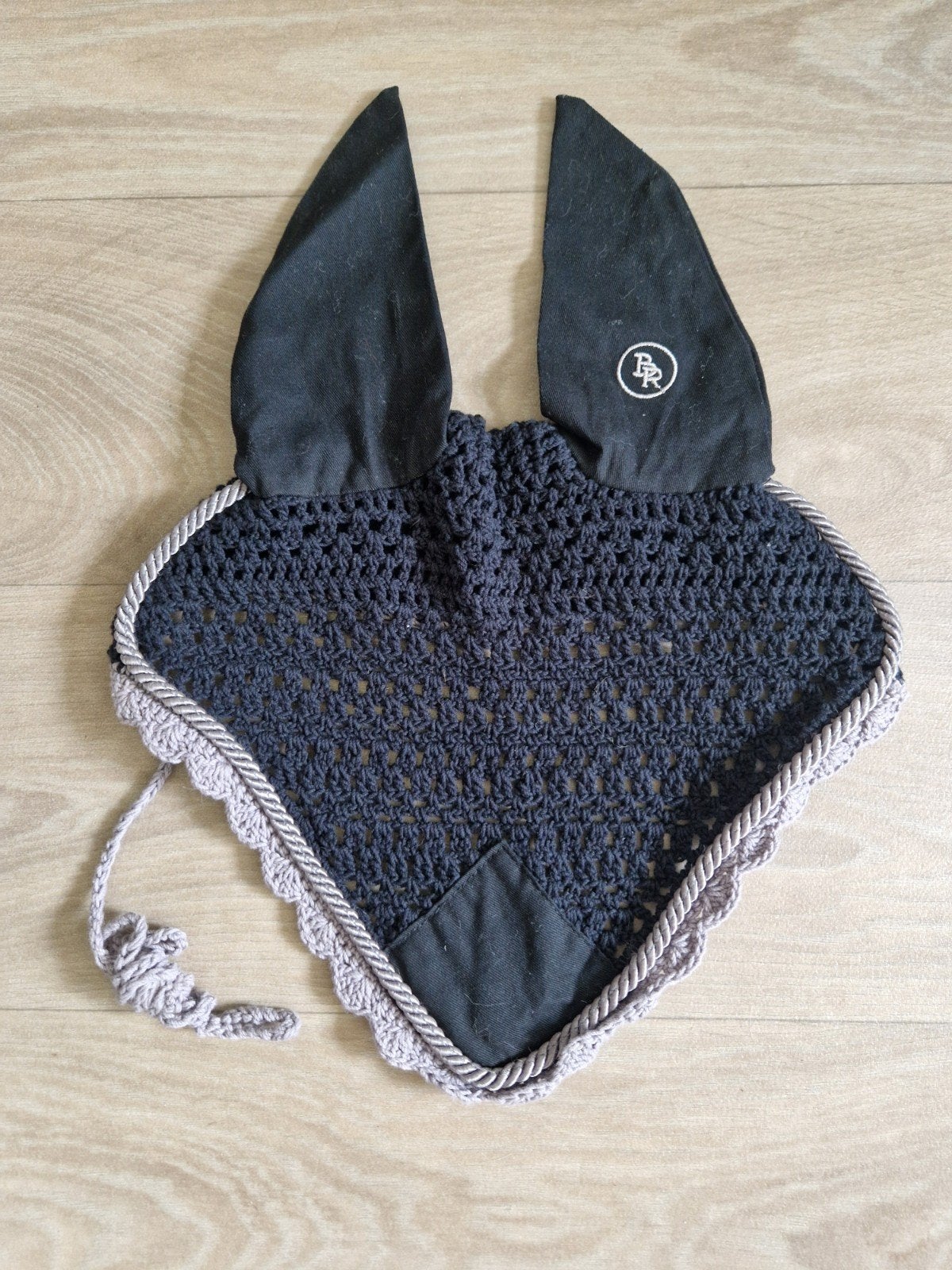 Oornetje full zwart BR, Dieren en Toebehoren, Oornetje, Ophalen of Verzenden, BR, Full