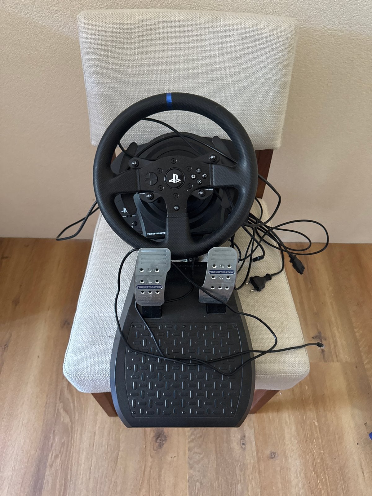 Thrustmaster T300 RS racestuur met pedalen, Spelcomputers en Games, Spelcomputers | Overige Accessoires, Gebruikt, Racestuur, Thrustmaster