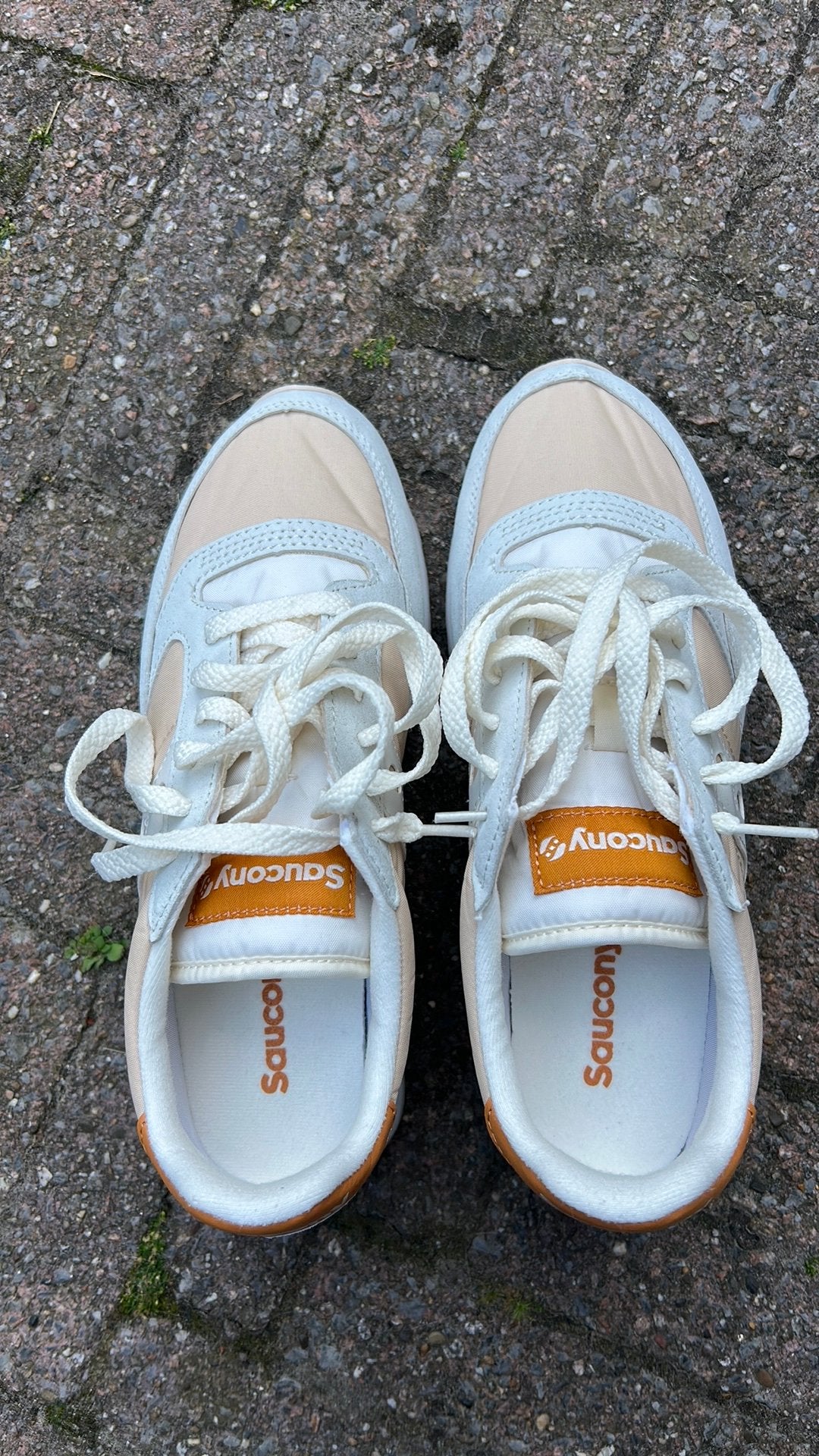 Saucony sneakers mt 39, ongedragen., Ophalen of Verzenden, Zo goed als nieuw, Sneakers of Gympen