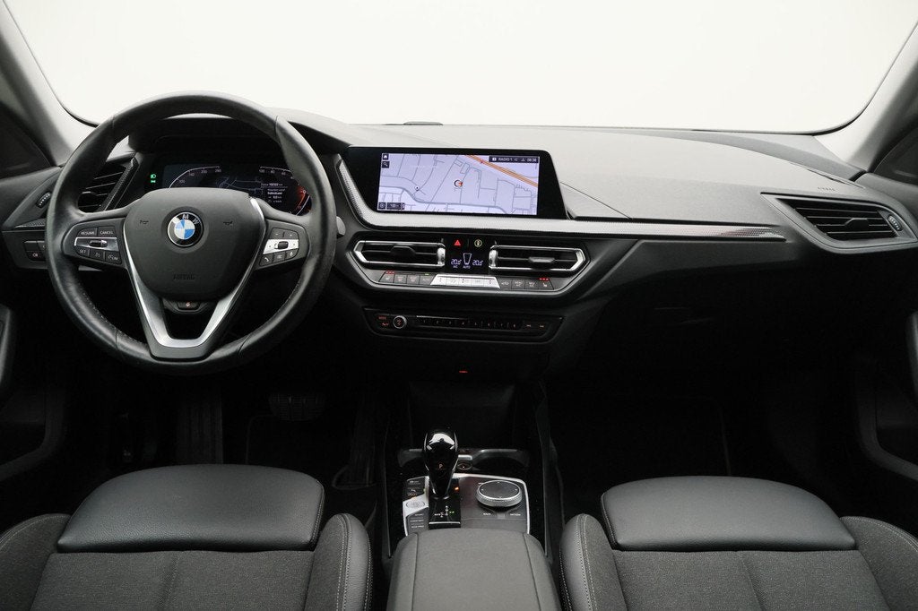 BMW 2 Serie Gran Coupé 218i Introduction Edition Automaat L, 136 pk, Gebruikt, 1350 kg, Leder en Stof