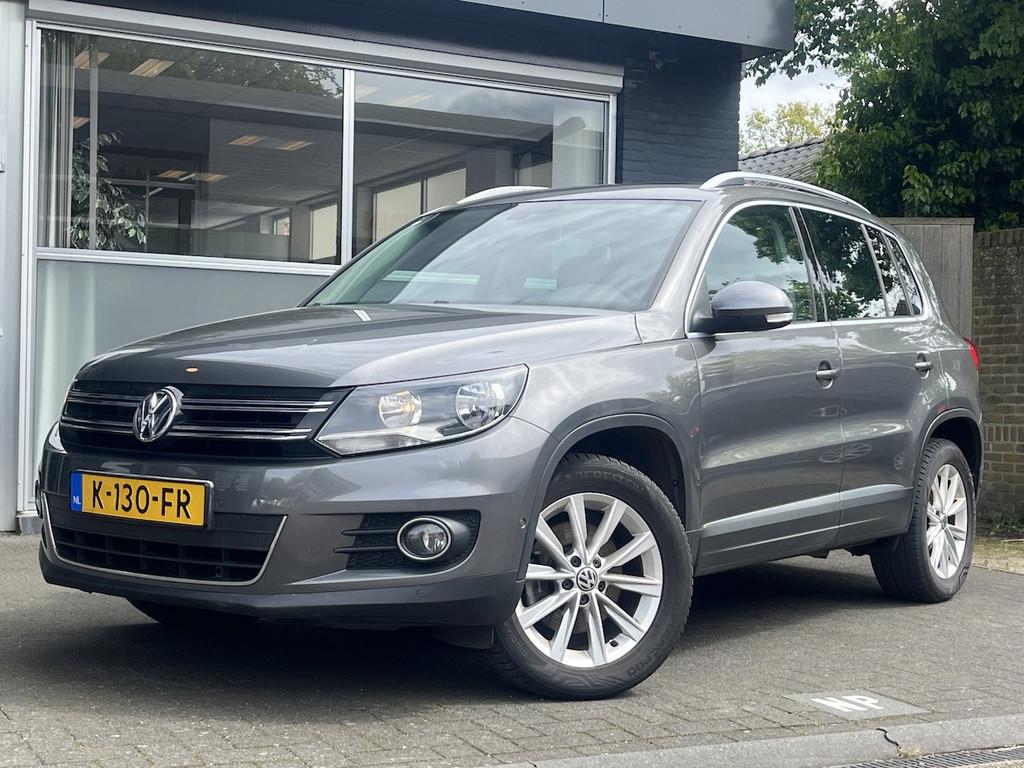 Volkswagen Tiguan 1.4 TSI Sport&Style CLIMA / PANO / CRUISE, Voorwielaandrijving, Euro 5, 15 km/l, Gebruikt