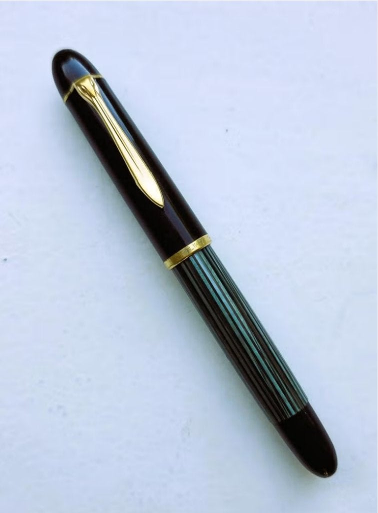 Classic Pelikan 140 vulpen groen gestreept, 14k gouden punt, Verzenden, Gebruikt, Vulpen, Overige merken