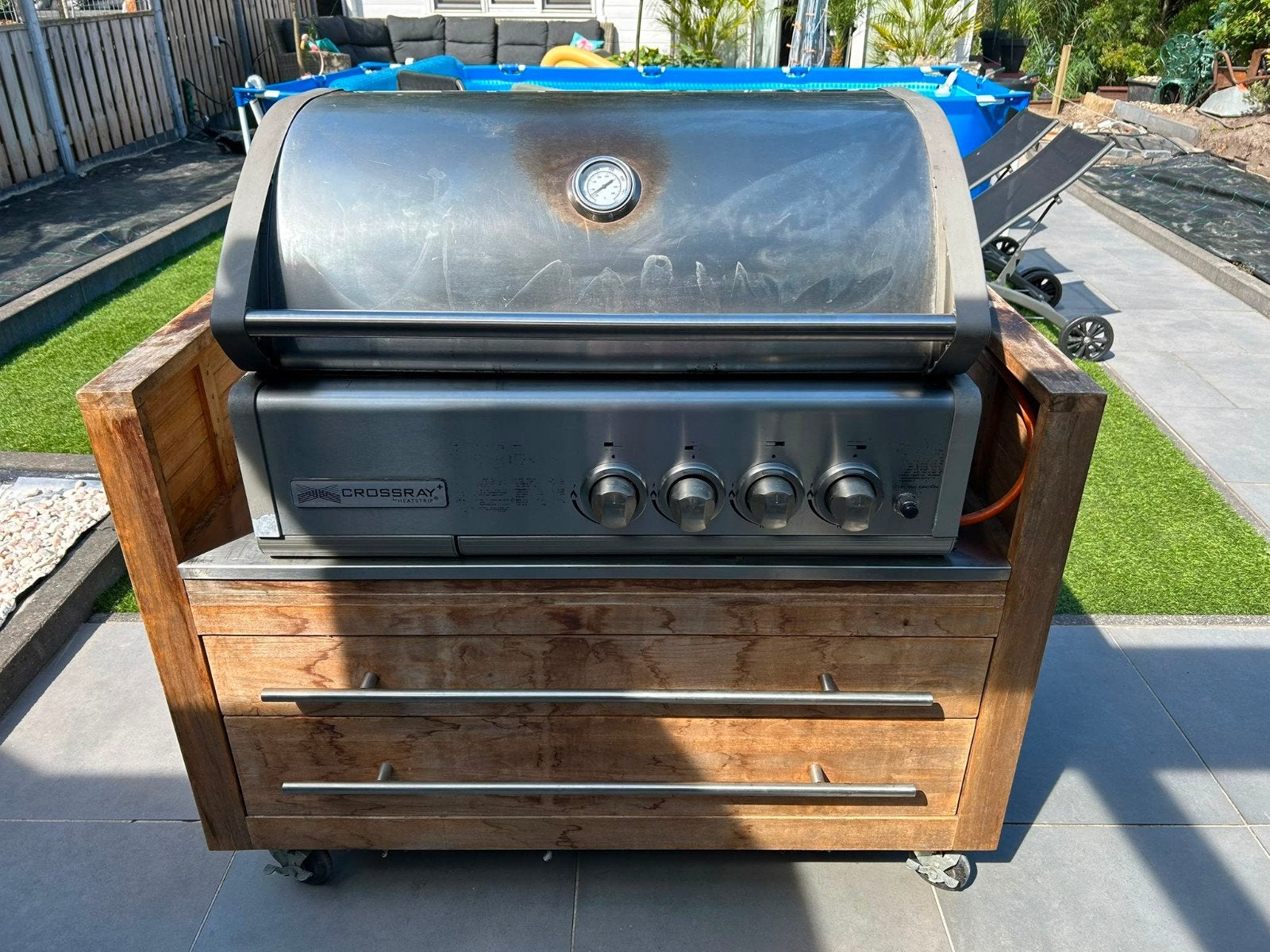 Gas infrarood BBQ met teakhouten buitenkeuken kast, Ophalen, Gebruikt, Crossray