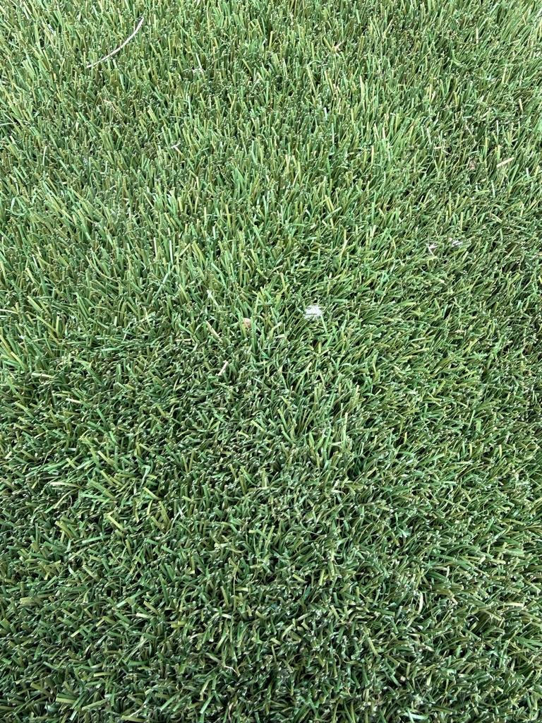 Mooi qualitatief hoogwaardig kunstgras - 3.40 x 1.30 meter, Tuin en Terras, Ophalen, Zo goed als nieuw, Minder dan 10 m², Kunstgras