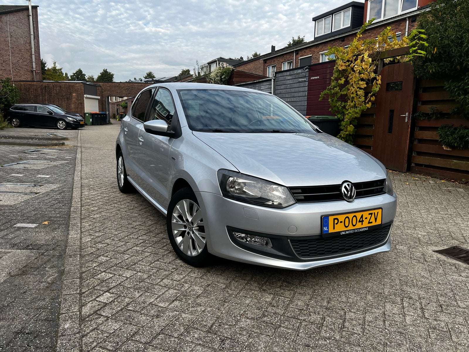 Volkswagen Polo 1.2 2013 LIFE carplay/cruise/climate/stoelve, Auto's, Voorwielaandrijving, 40 €/maand, 4 cilinders, 1198 cc