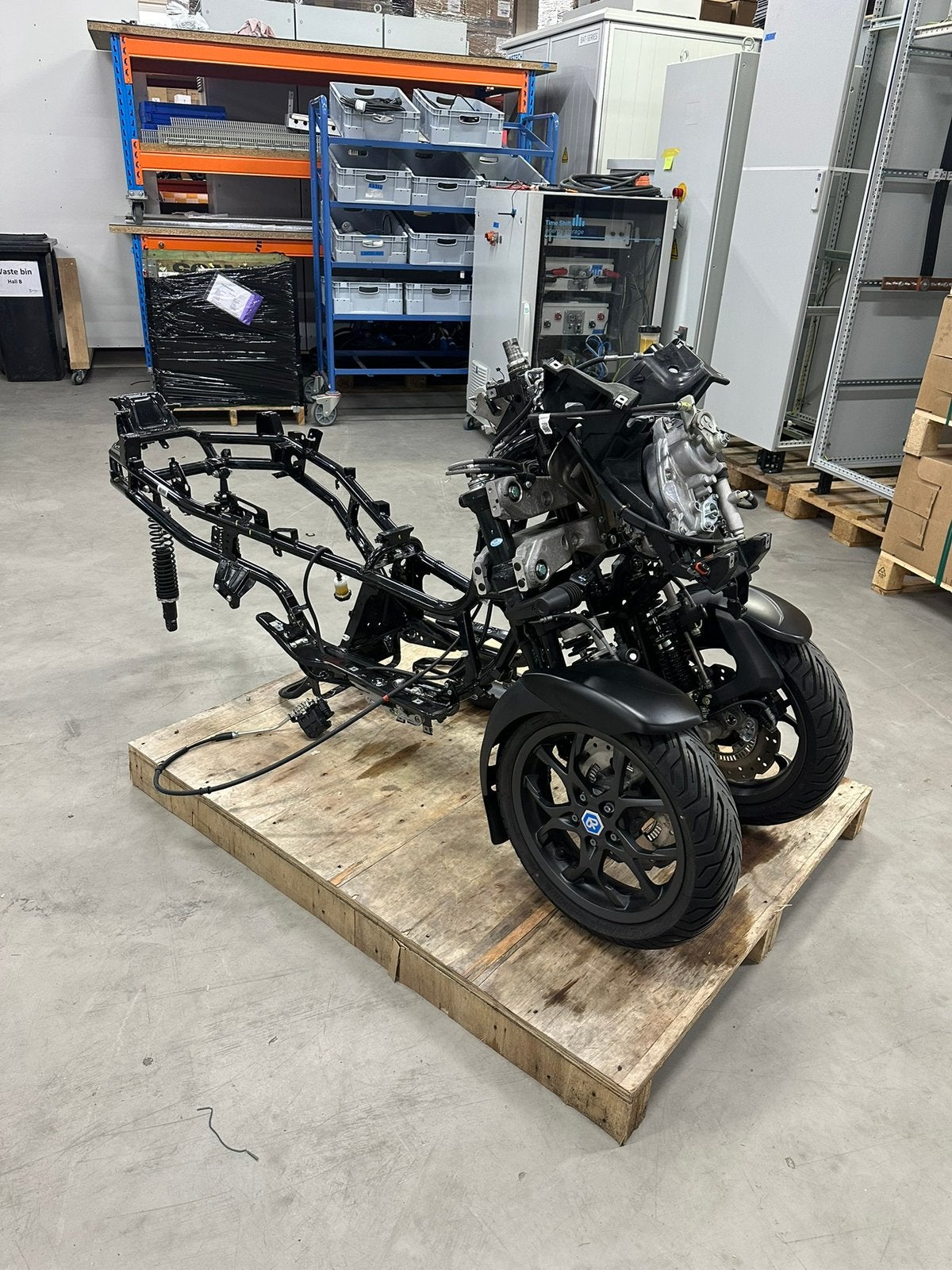 Piaggio MP3 530 frame met stuursysteem, Ophalen
