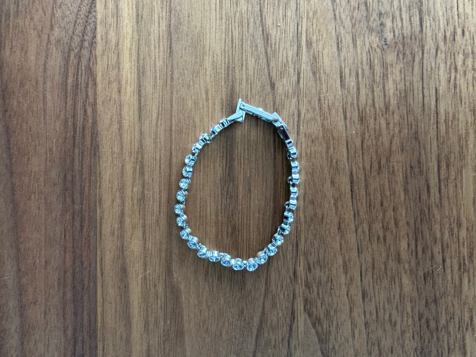 Swarovski tennis armband, Sieraden, Tassen en Uiterlijk, Met kristal, Overige materialen, Ophalen of Verzenden, Zo goed als nieuw