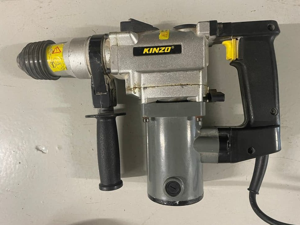 Kinzo Boorhamer 700W - Gebruikt, Ophalen, Boor- en/of Breekhamer, Klopboormechanisme, Gebruikt