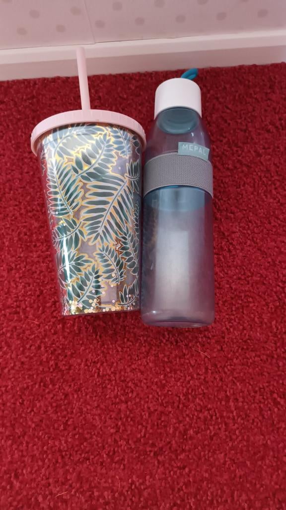 Fles van mepal en drinkbeker met rietje van de hema, Ophalen of Verzenden, Gebruikt