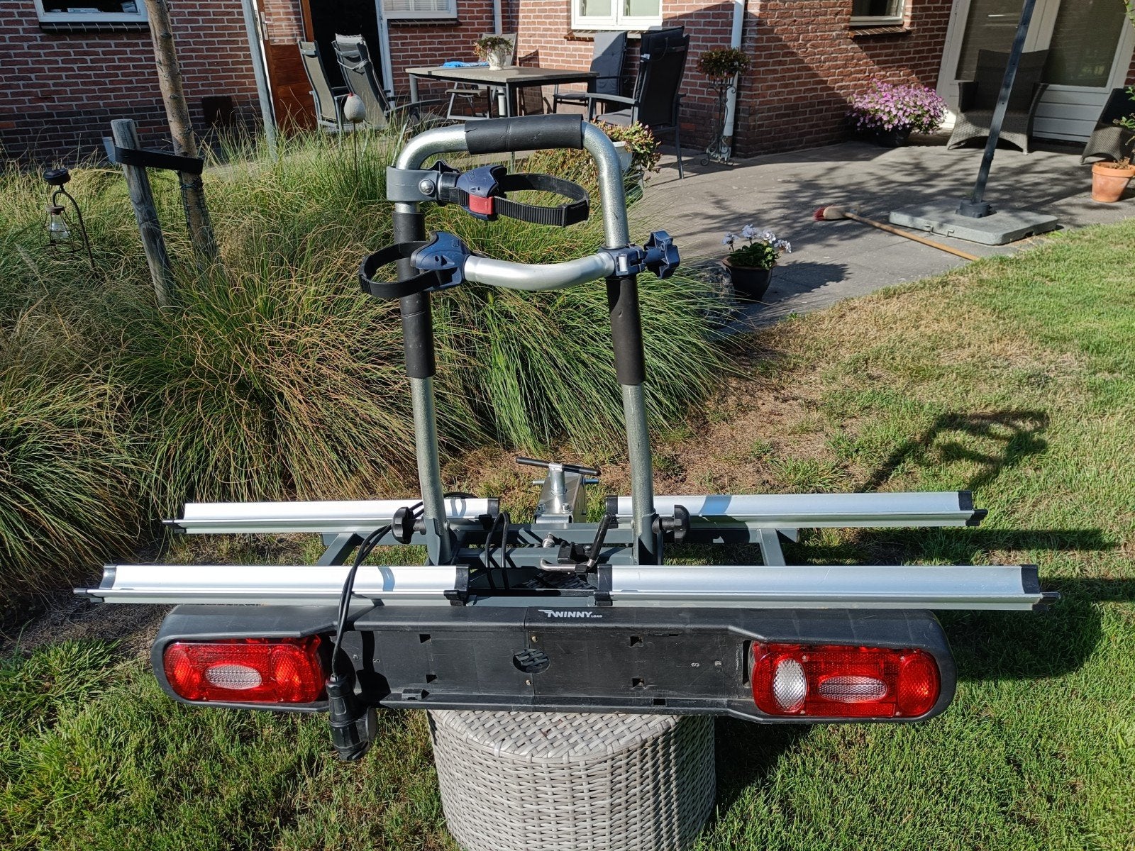 Fietsendrager Twinny load e-BASE voor 2  fietsen, Ophalen, Gebruikt, Trekhaakdrager