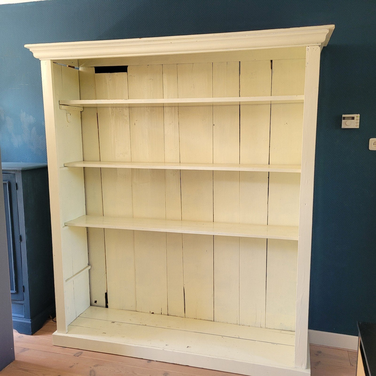 Gratis ophalen: Ruime boekenkast 215x180x47 cm, Huis en Inrichting, Kasten | Boekenkasten, Ophalen, Met plank(en), Gebruikt, 200 cm of meer