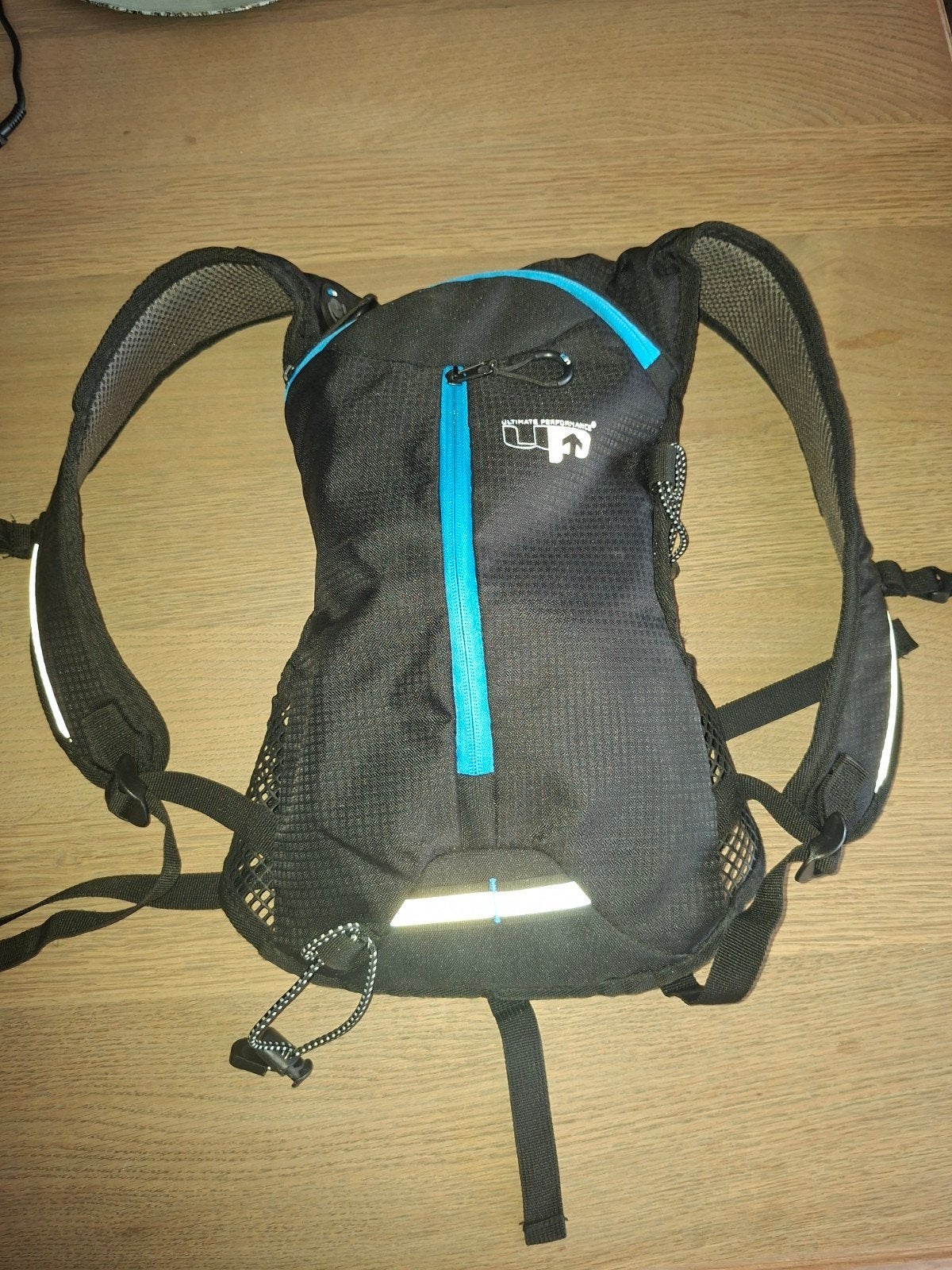 Ultimate Performance Tarn drinkrugzak 1.5L - Nieuw, Overige merken, Overige typen, Nieuw, Ophalen of Verzenden