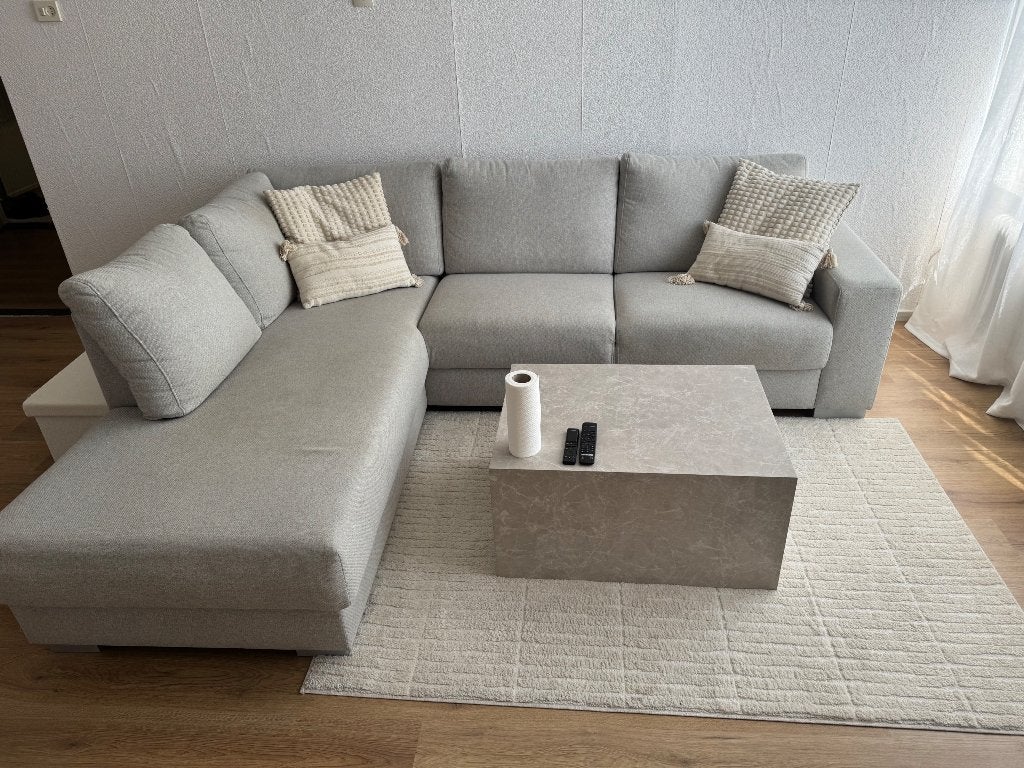 Moderne lichtgrijze hoekbank met chaise longue, Ophalen, 250 tot 300 cm, Modern, Scandinavisch, Hoekbank