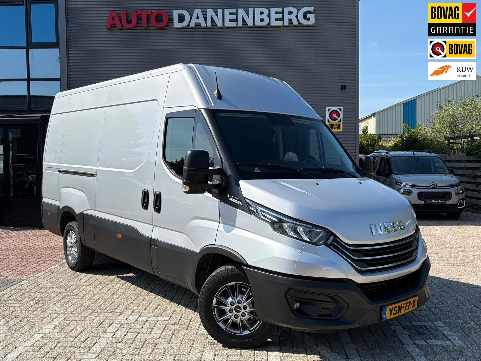 Iveco Daily 35S18HV 3.0 352L H3 UNIEK! TREKHAAK! 3500kg, Auto's, Automaat, 4 cilinders, Iveco, Origineel Nederlands