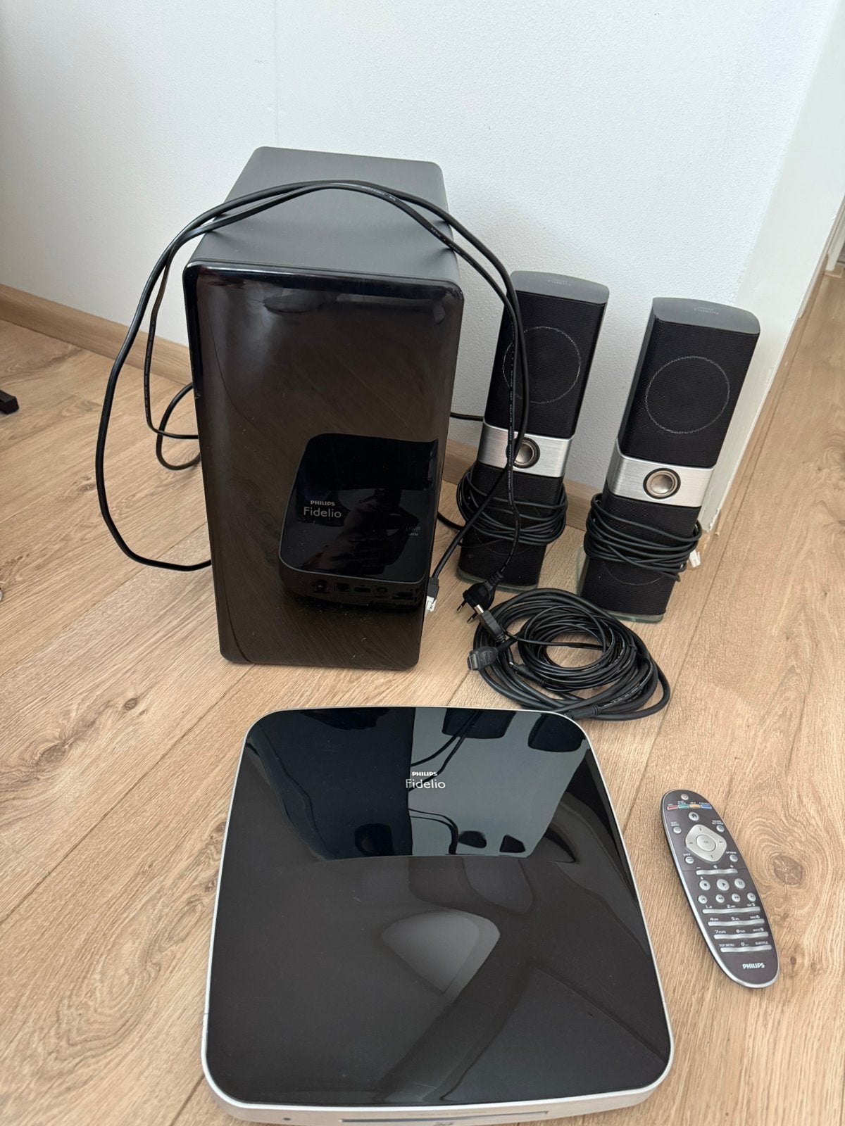 Philips Fidelio HTS9221 Home Cinema Set Blu-ray 3D 5.1, Ophalen, Philips, 2.1-systeem, Blu-ray-speler